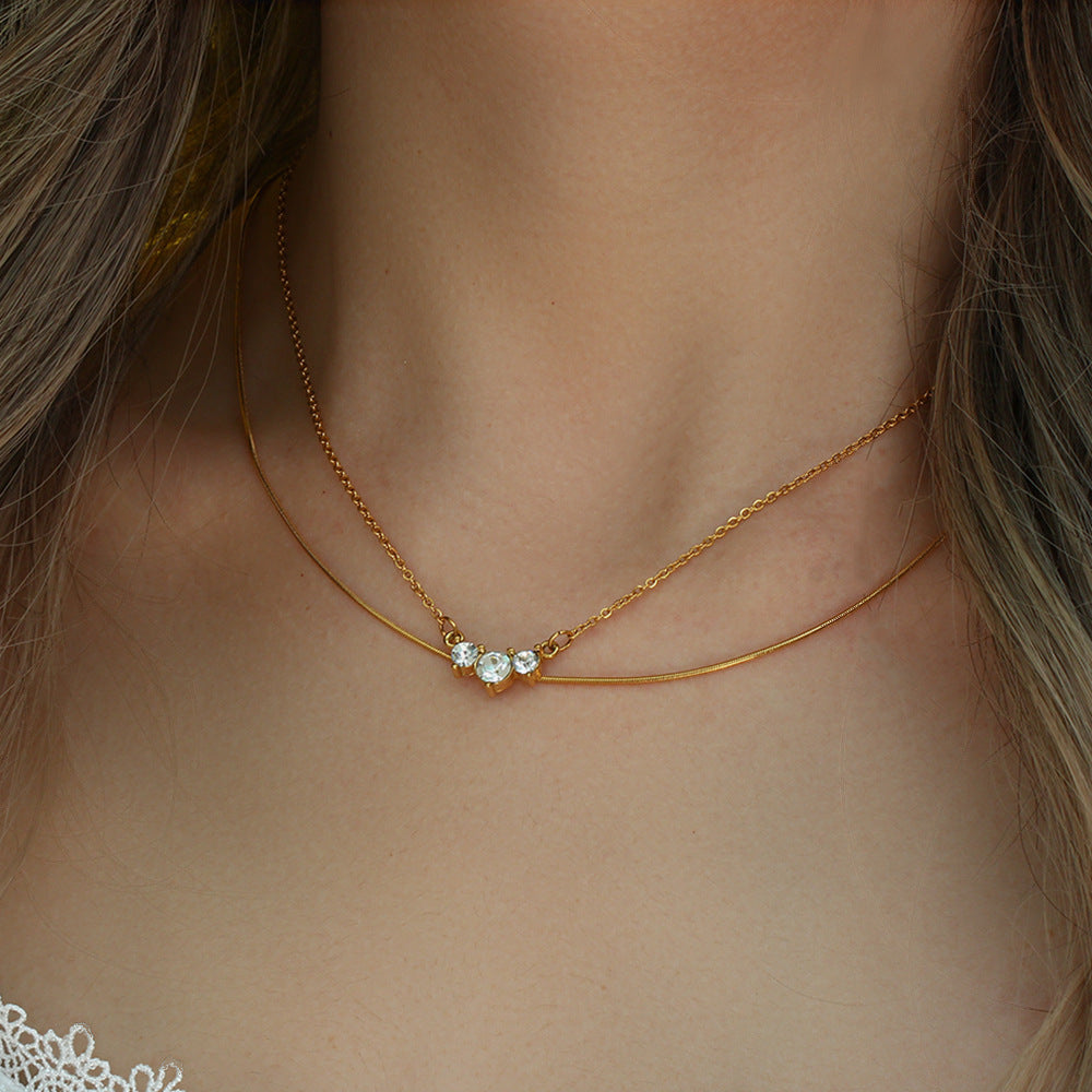 NORAS JACQUALINE DIAMOND HALSKETTE