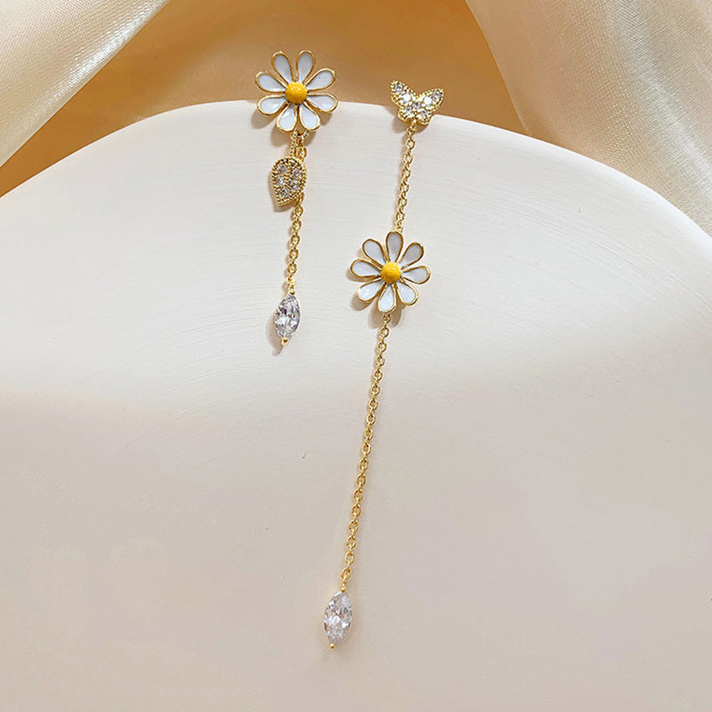 NORAS FLOWER LEAF OHRRINGE