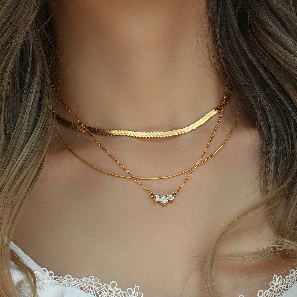 NORAS JACQUALINE DIAMOND HALSKETTE
