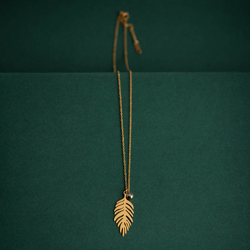 NORAS GOLDEN LEAF HALSKETTE