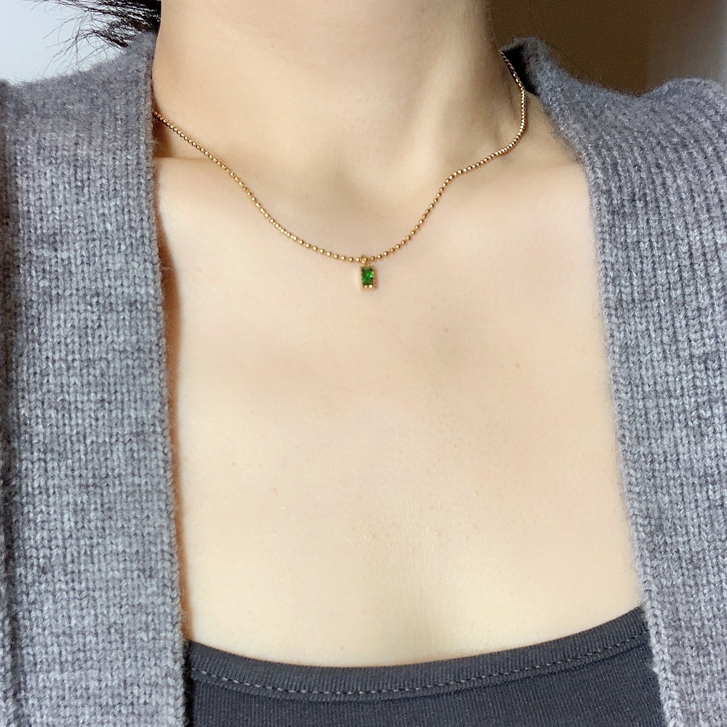 NORAS EMERALD HALSKETTE