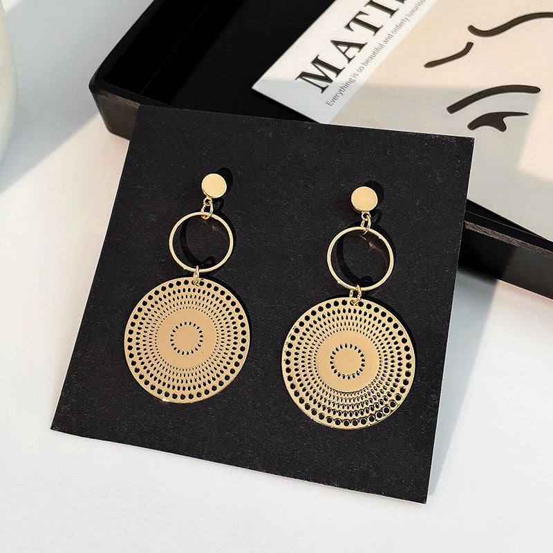 NORAS RETRO OHRRINGE