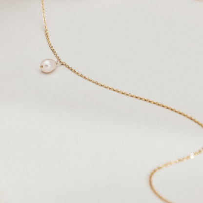 NORAS PERLEN ARMBAND & HALSKETTE