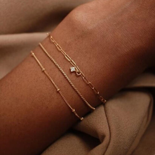 NORAS MINIMALISTIC ARMBAND