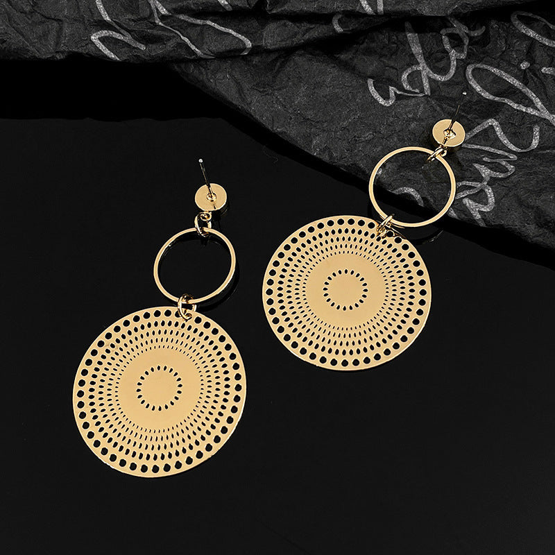 NORAS RETRO OHRRINGE