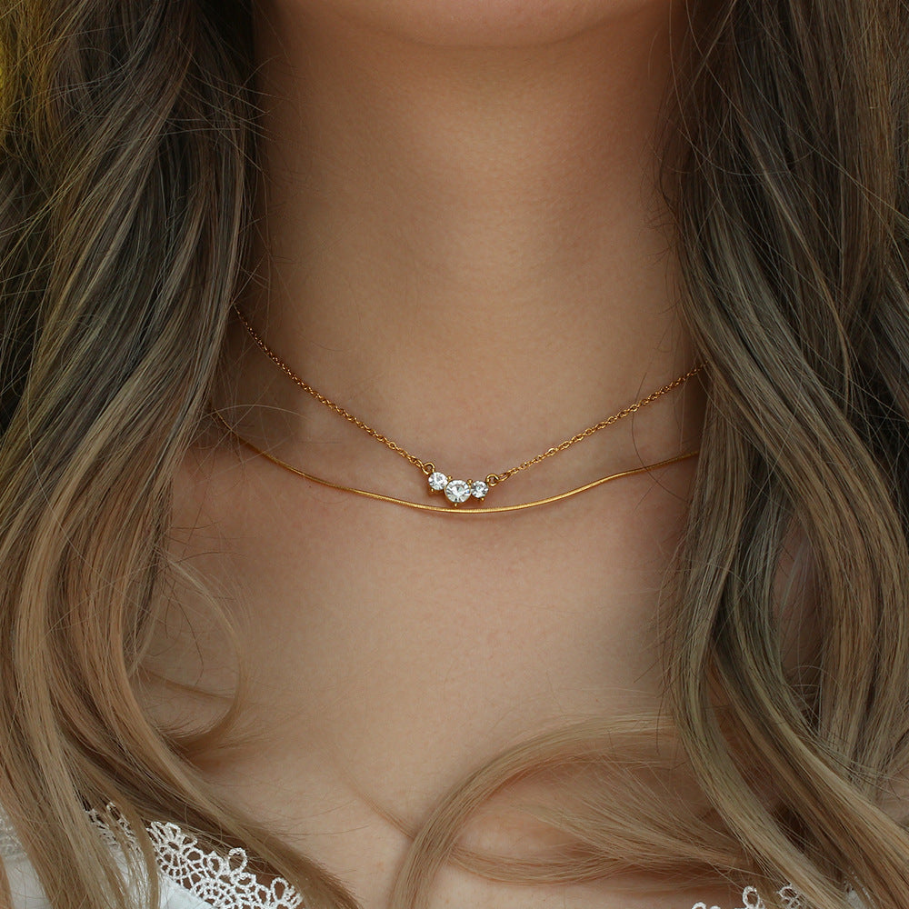 NORAS JACQUALINE DIAMOND HALSKETTE