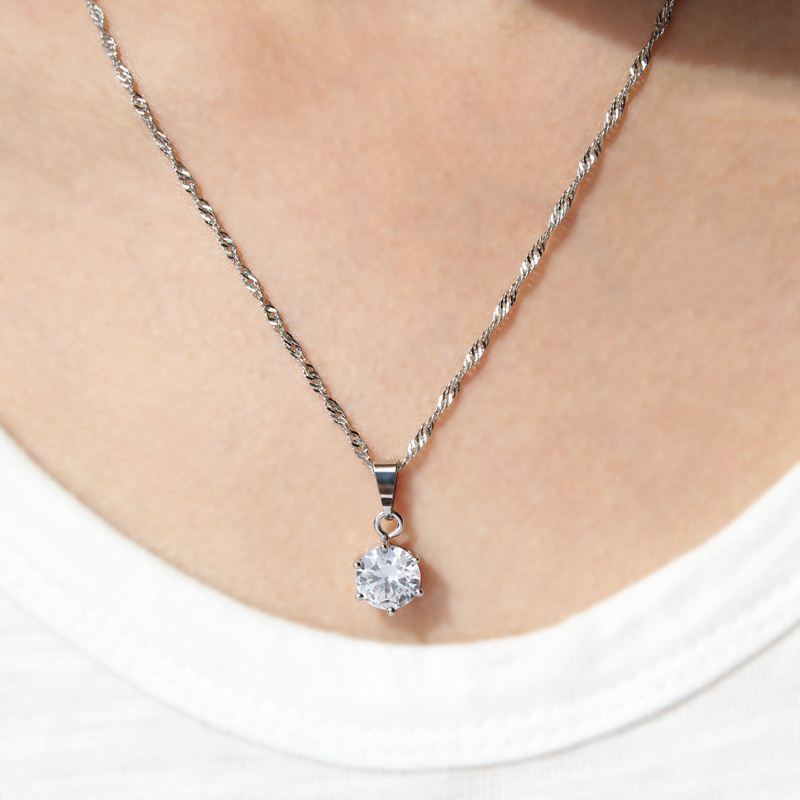 NORAS MARIE JANE DIAMOND HALSKETTE