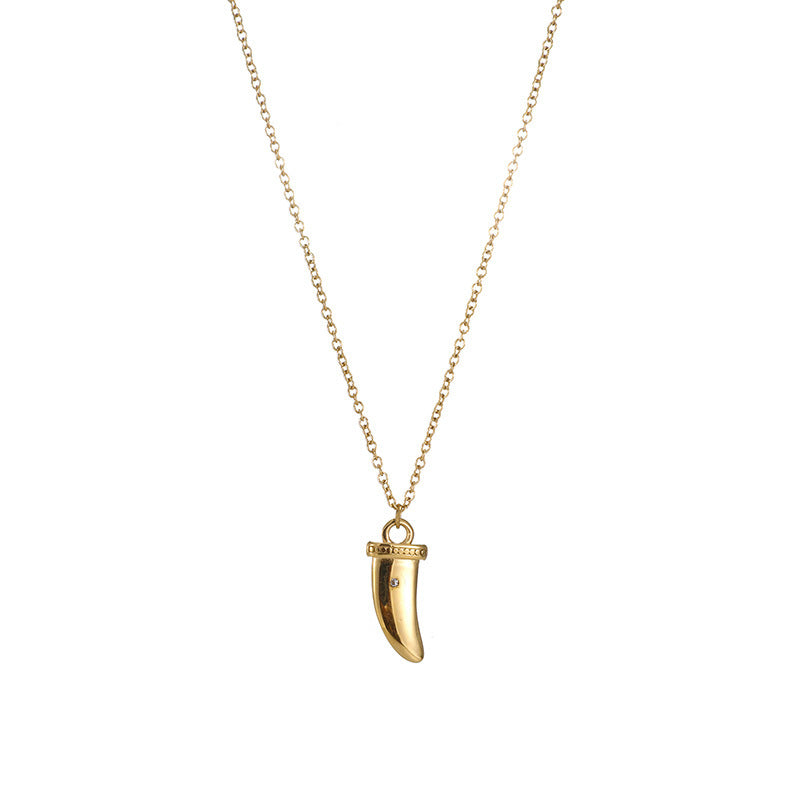 NORAS SHARK TOOTH HALSKETTE