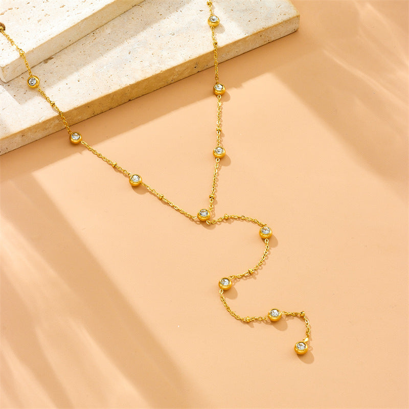 NORAS INDIAN STYLE DIAMOND HALSKETTE